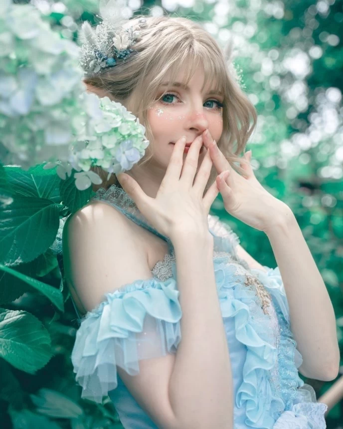 《生化4RE》阿什莉体模福利美照 白丝美腿性感撩人 《生化4RE》阿什莉体模福利美照 白丝美腿性感撩人