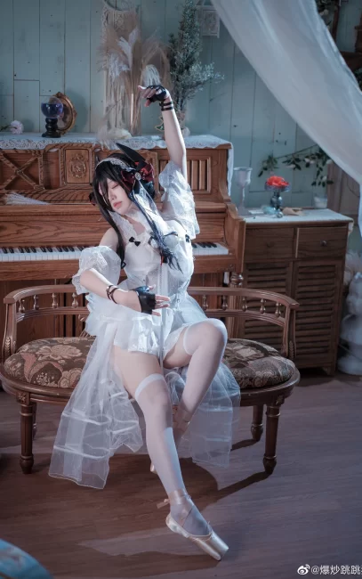 cosplay 明日方舟 芭蕾 伊内丝 ​​​@泥头跳跳猫