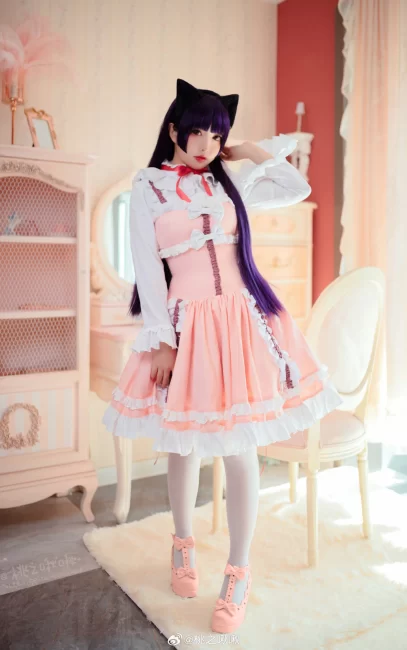 🍓 🍓 𝘀𝘁𝗿𝗮𝘄𝗯𝗲𝗿𝗿𝘆-黒猫洋装 正如未成熟草莓般酸涩的恋情 五更琉璃 俺妹@桃之啾啾