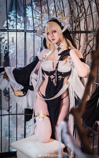 COSPLAY 我会为您祈福的，直到永远……永远…… 碧蓝航线怨仇 @酒酿促织nya