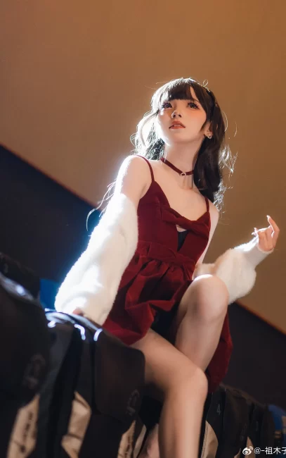 🥀 ​​​就像玫瑰偏偏代表爱情，而我偏偏喜欢你。@-祖木子-
