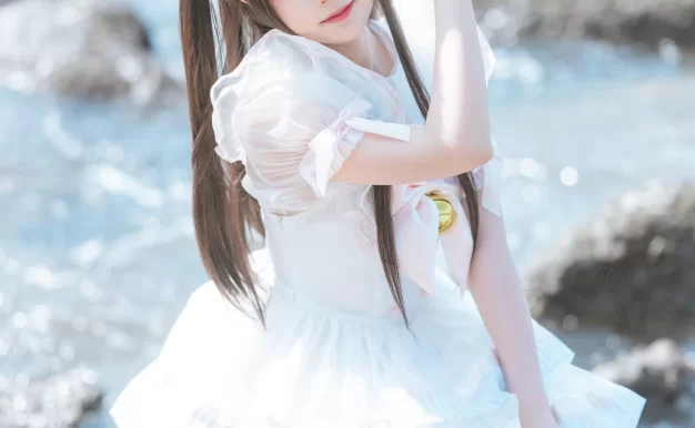 少女写真 LOLITA 想了一百个关于海的文案🌊🌊🌊🌊 都不及面朝大海 🐈️🐈️🐈️@浅九ninth