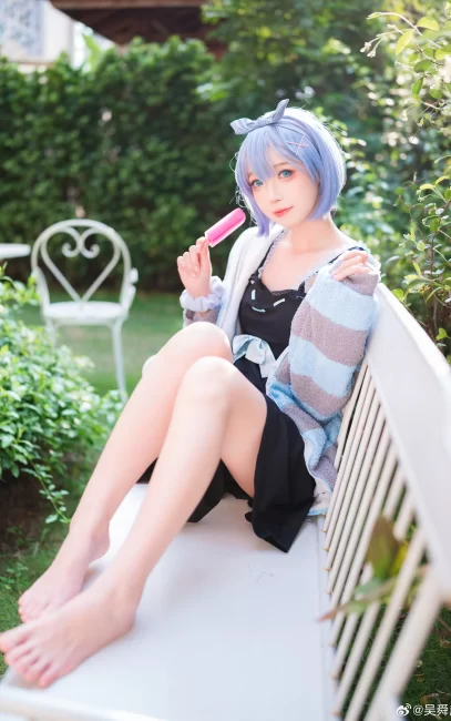 cosplay 蕾姆雪糕你要吃嘛~?@-祖木子-