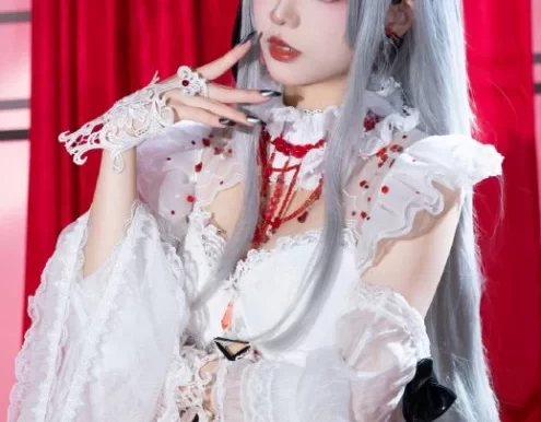 【摄影图册】喜欢这朵花?或者……想看看它是如何被染红?